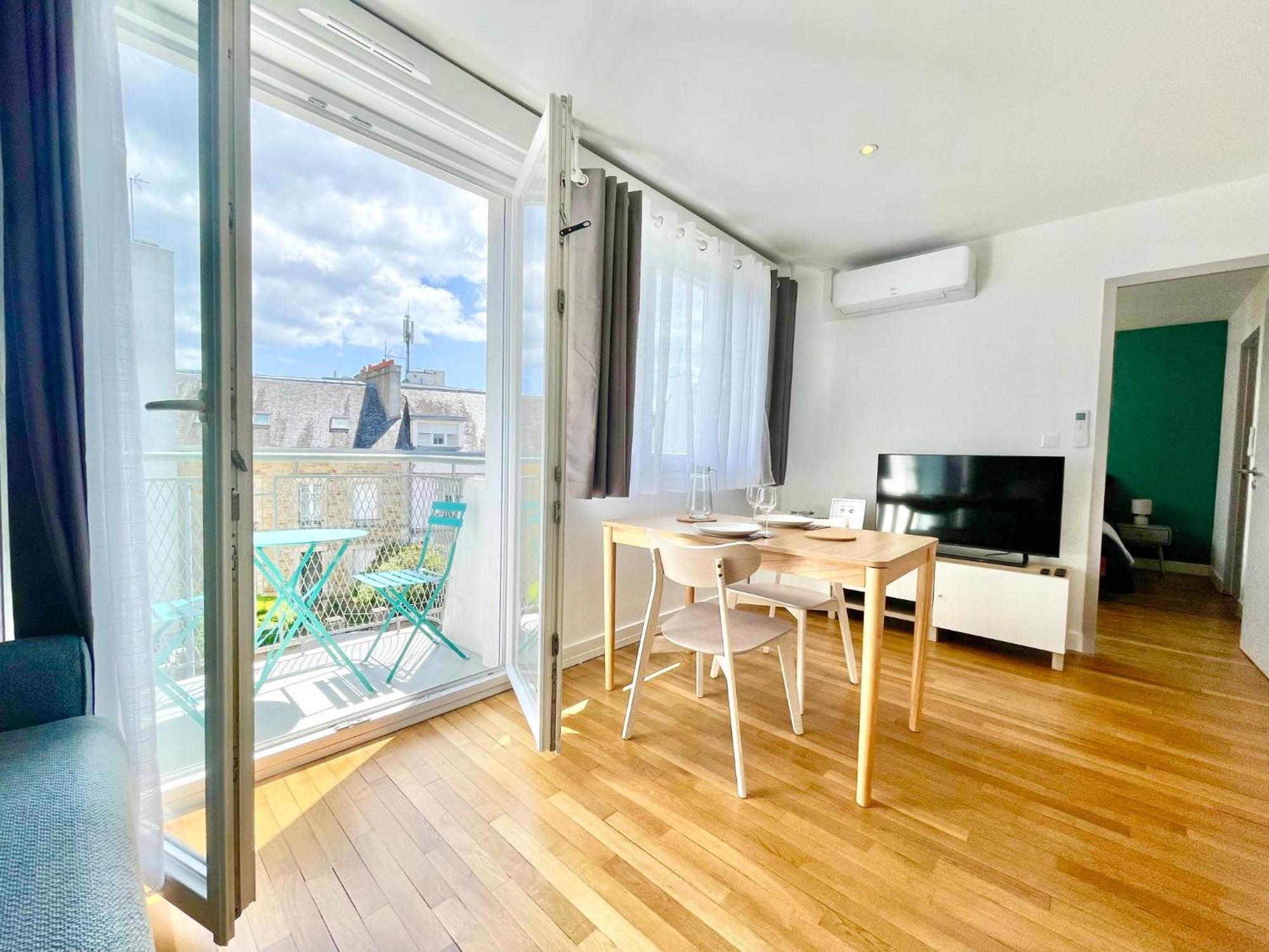 Apartment Les Alizes - Balcon - Climatisation *